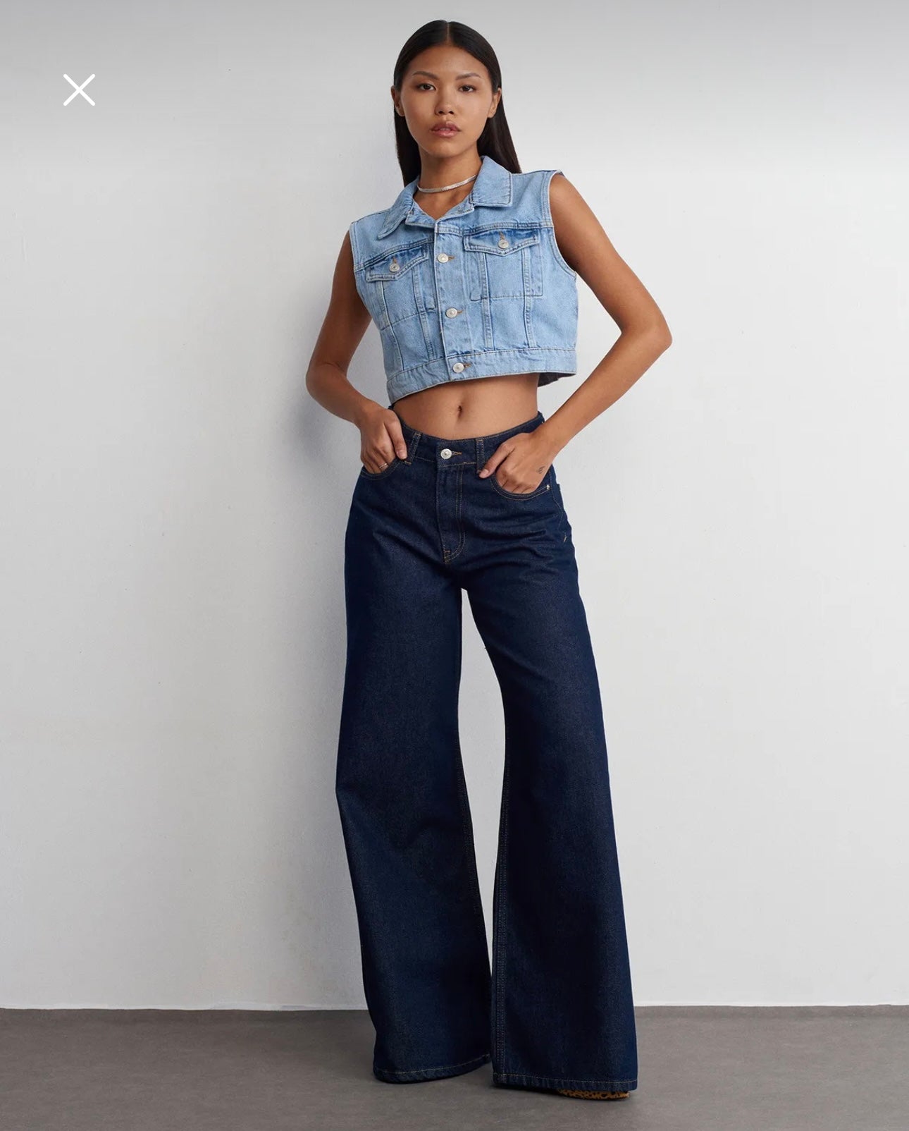 Navy Jeans