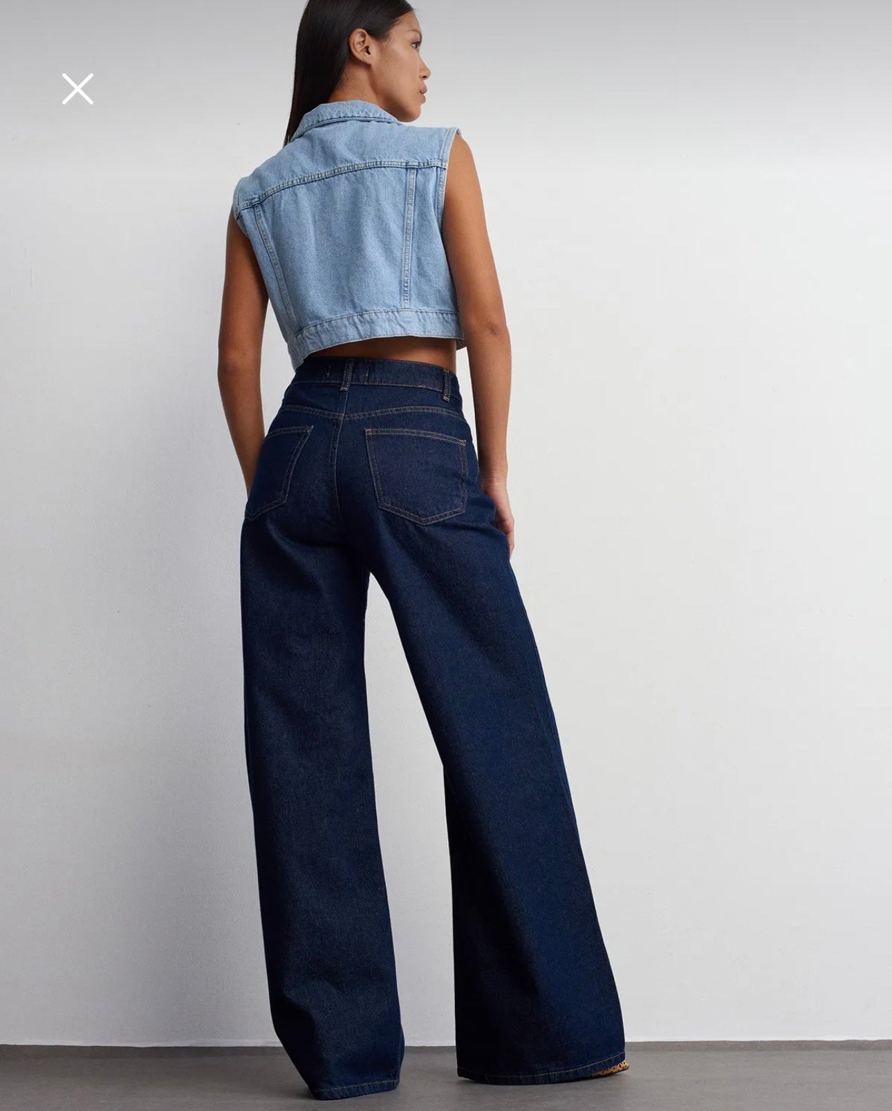 Navy Jeans