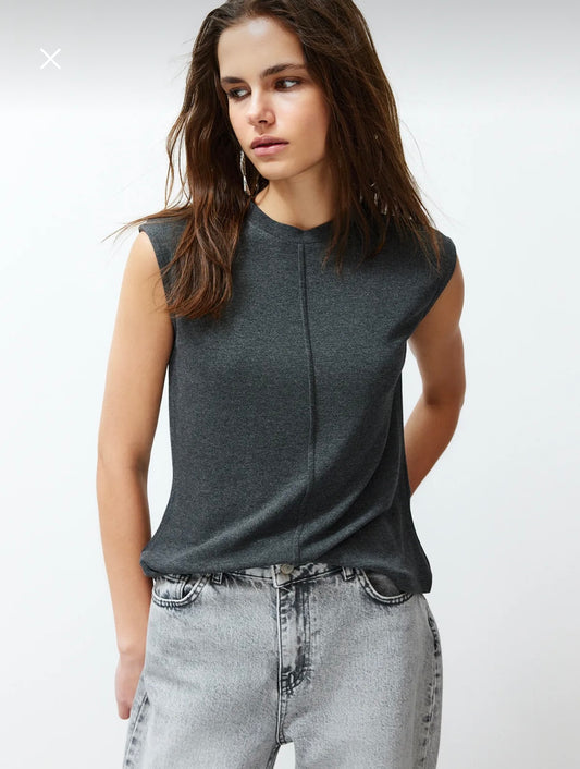 Grey Top